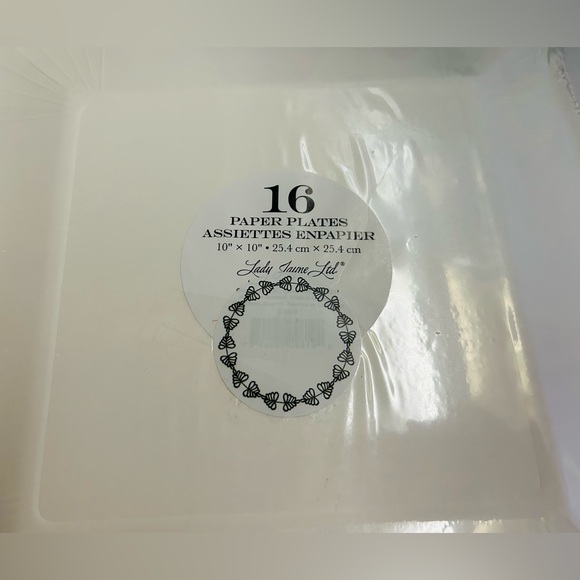 New Lady Jayne 136 Pieces Christmas Plates Napkins Guest Towels Cambodia 5 Piece - Picture 8 of 16